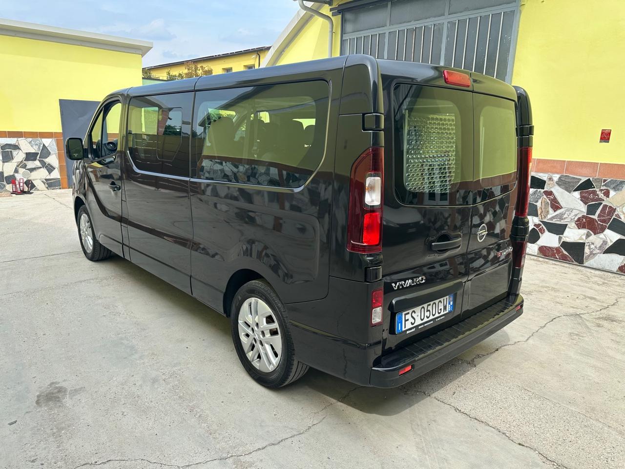 Opel Vivaro 1.6 BiTurbo 9 Posti Trasporto Disabili -2018