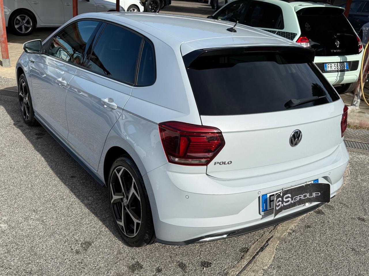 Polo 1.6 TDI R-LINE -unipro-rate-garanzia-permute