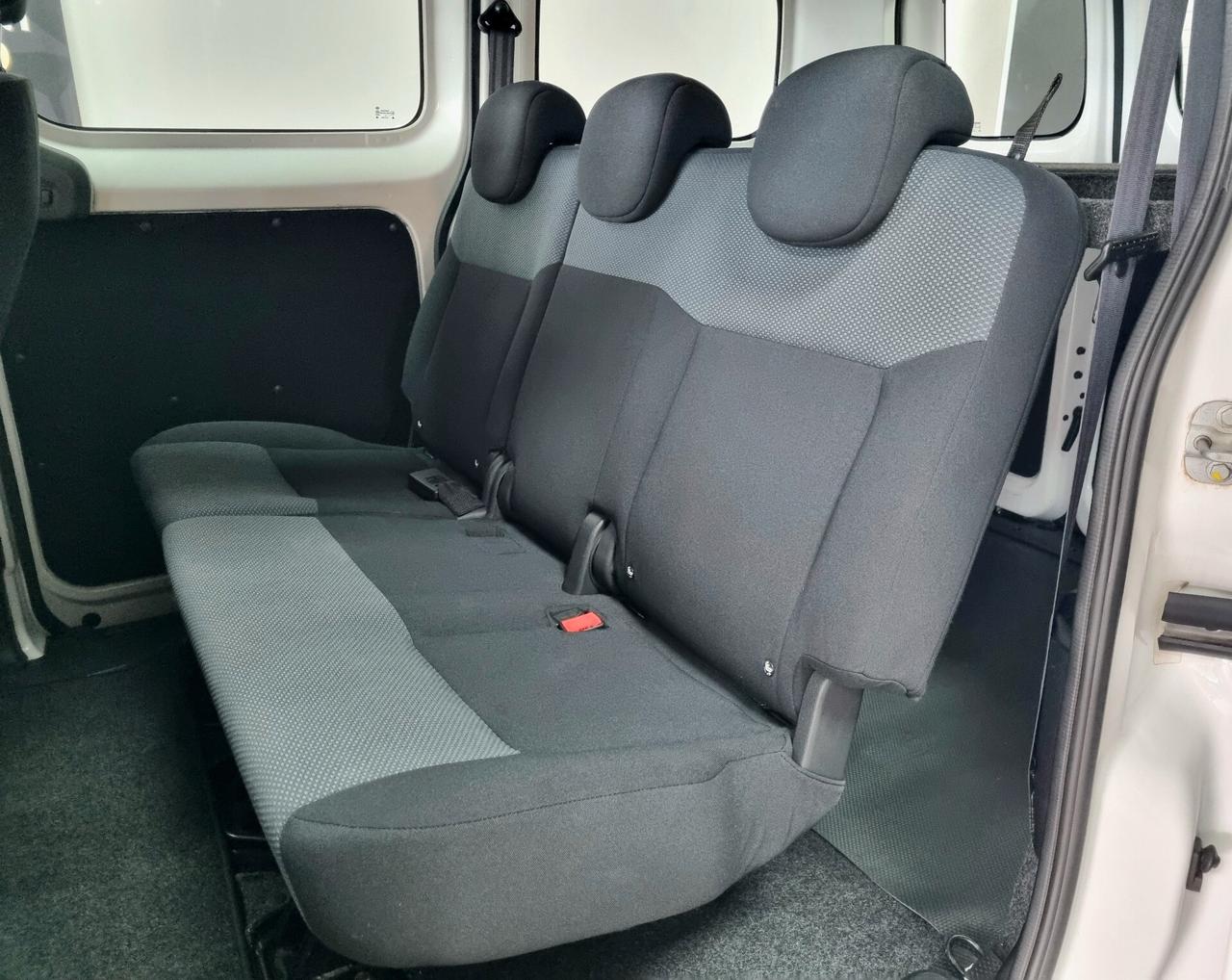 NISSAN NV200 1.5 dCi 110CV Combi 2in1 (N1) GANCIO TRAINO