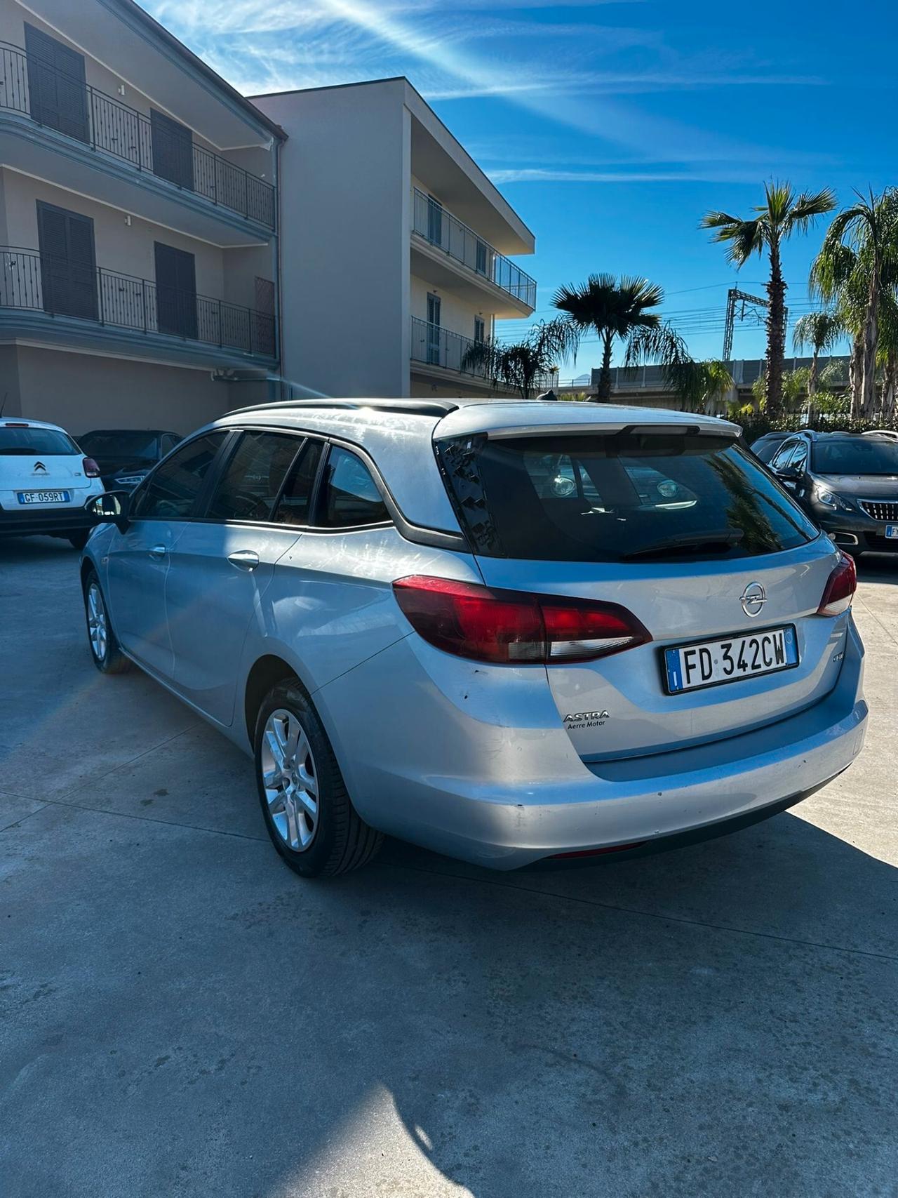 Opel Astra 1.6 CDTi 110CV Start&Stop Sports Tourer Business