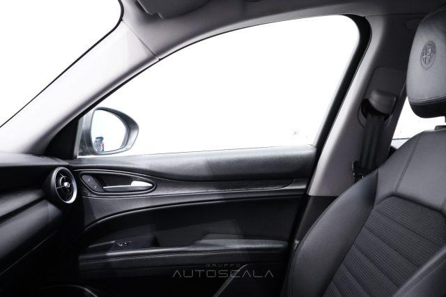 ALFA ROMEO Stelvio 2.2 Turbodiesel 180 CV AT8 RWD Super