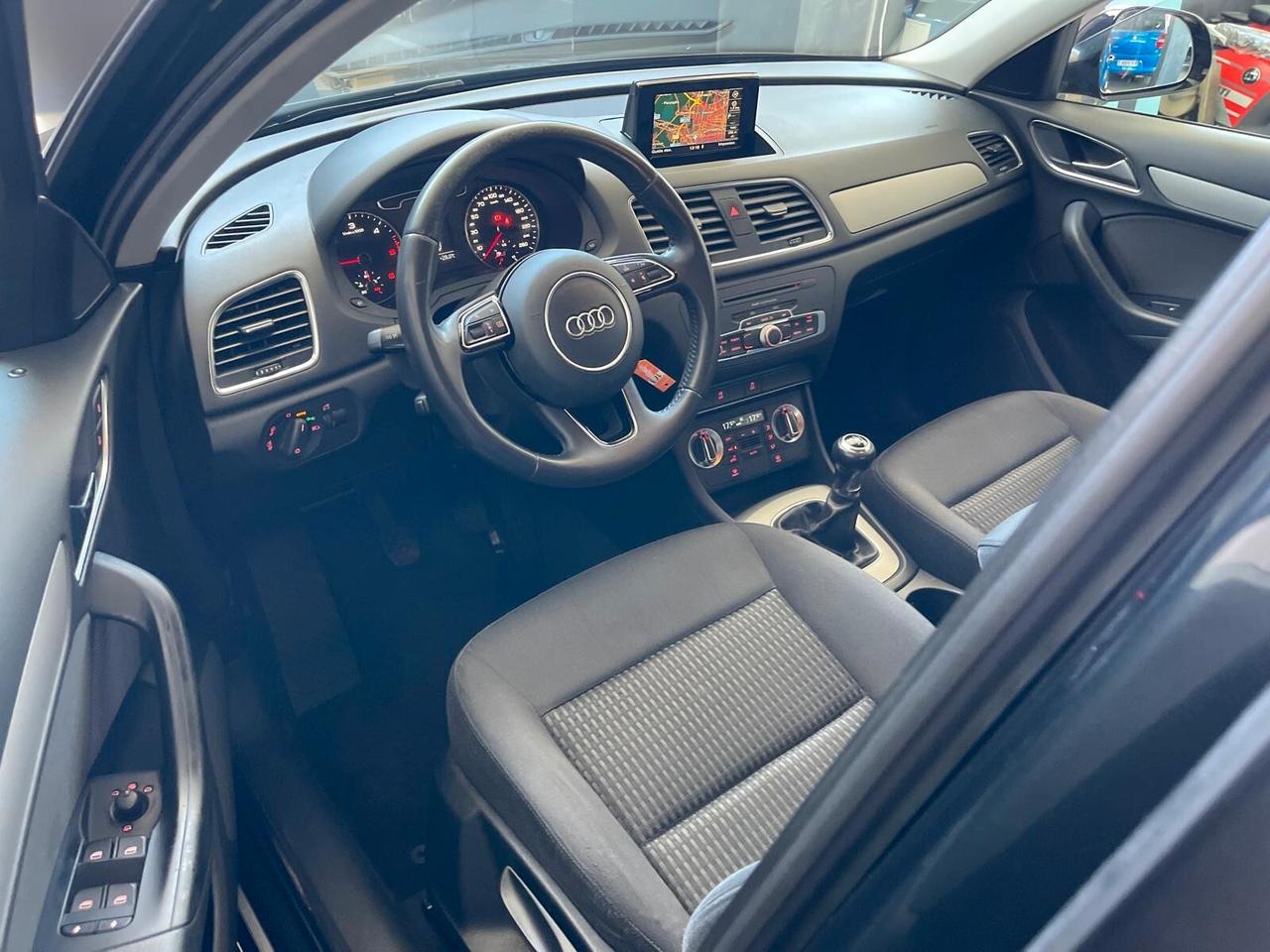 Audi Q3 2.0 TDI Business