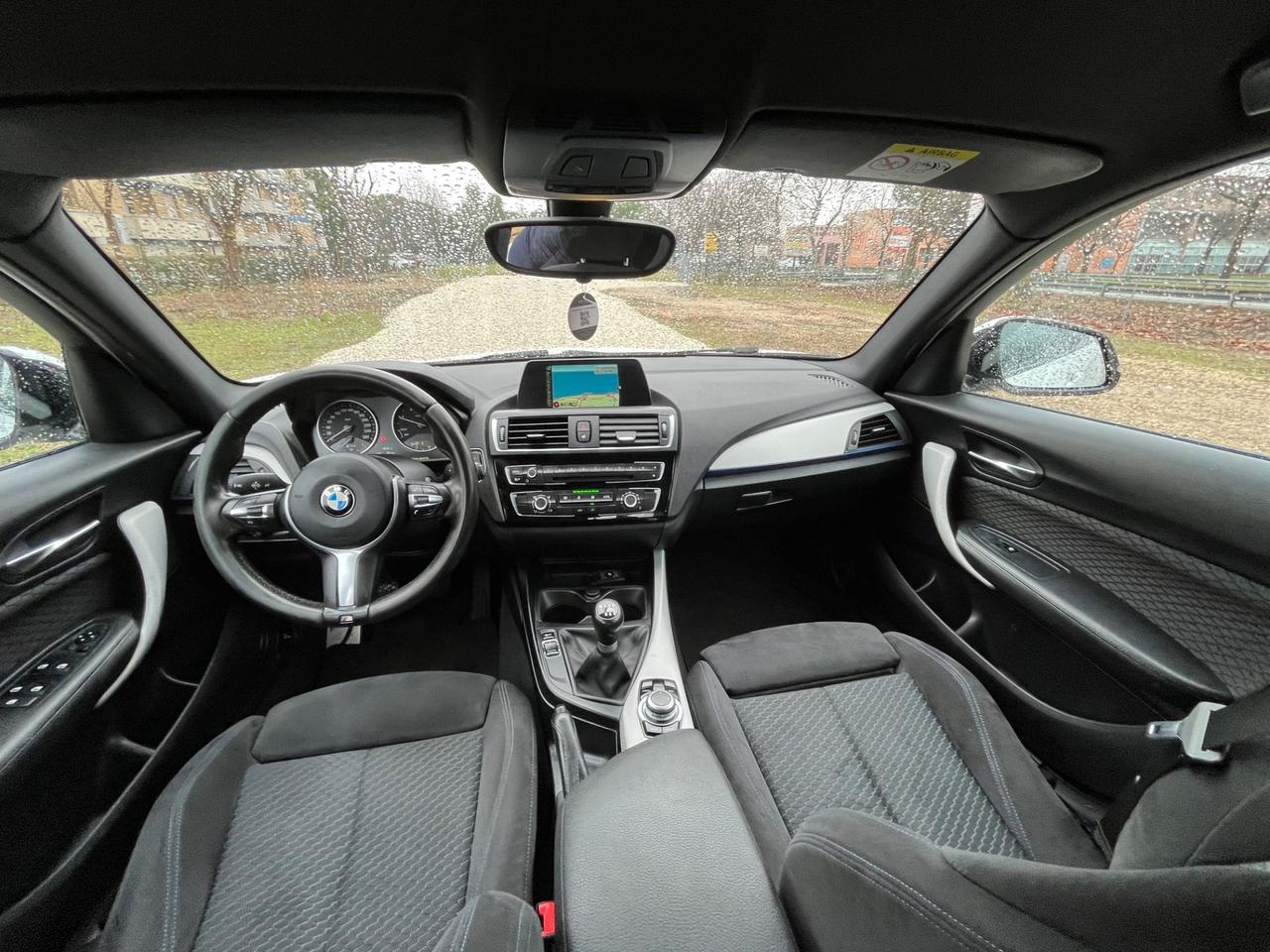 Bmw 118 118d 5p. Msport