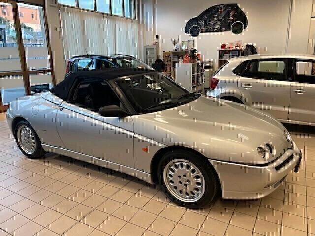 Alfa Romeo GTV Spider 2.0i 16V Twin Spark cat...
