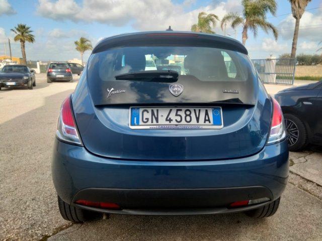 LANCIA Ypsilon 1.0 FireFly 5 porte S&S Hybrid Silver Plus