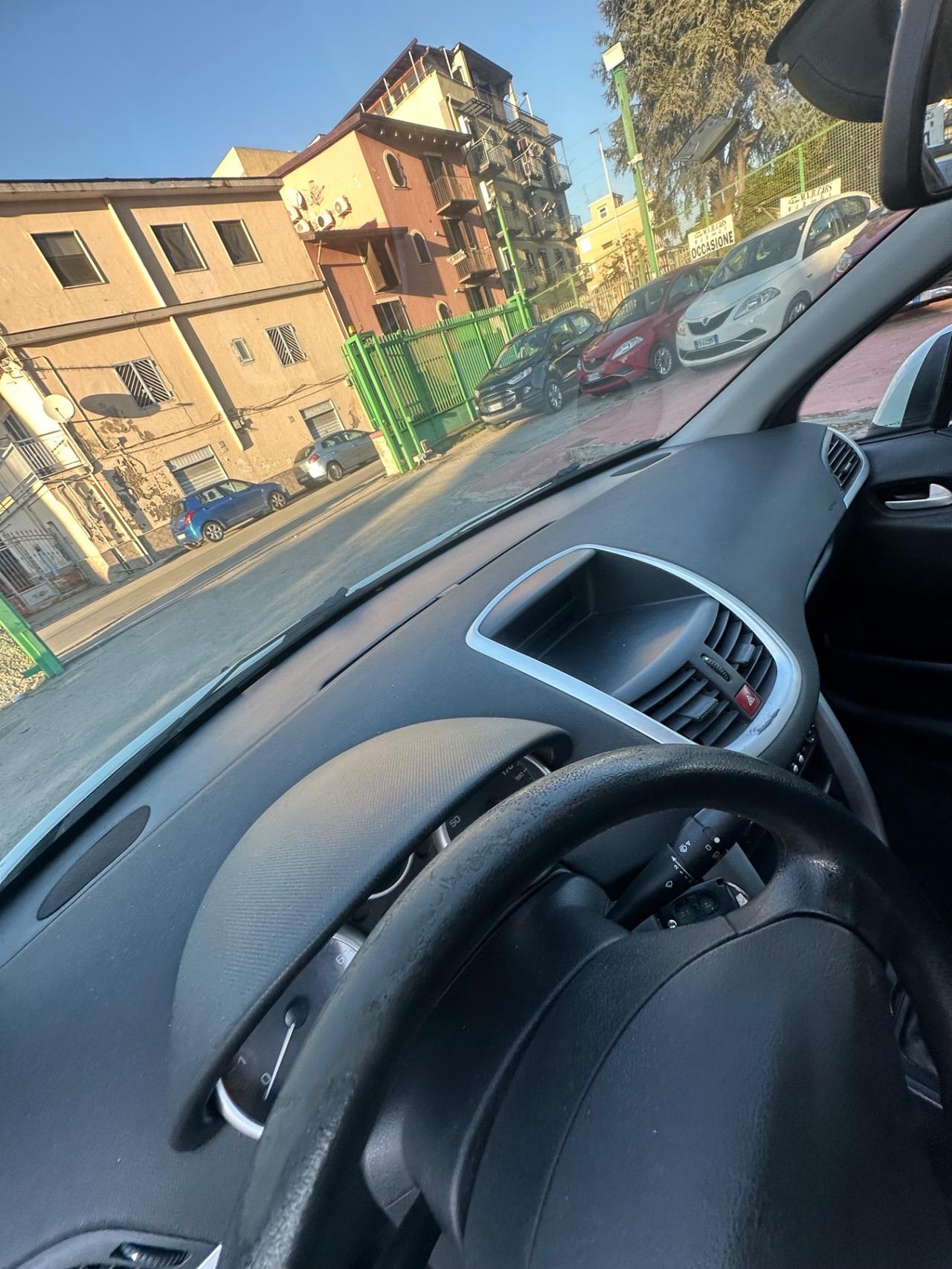 Peugeot 207 Plus 1.4 8V 75CV 5p. ECO GPL