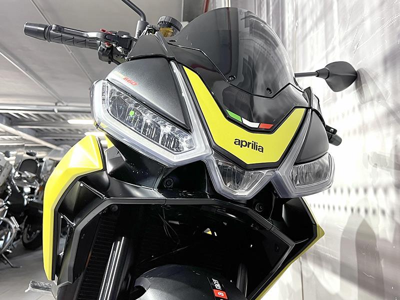 Aprilia Tuono 660