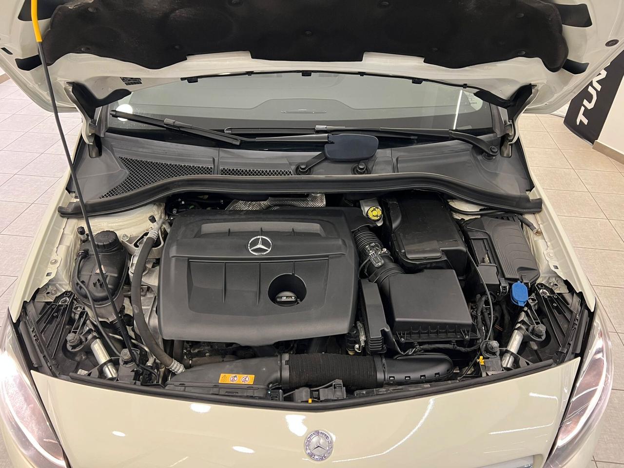 Mercedes B 180 d Automatic 110CV Sport 2017