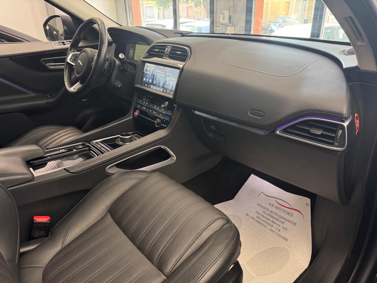 Jaguar F-Pace 2.0 D 180 CV AWD R-Sport Tetto