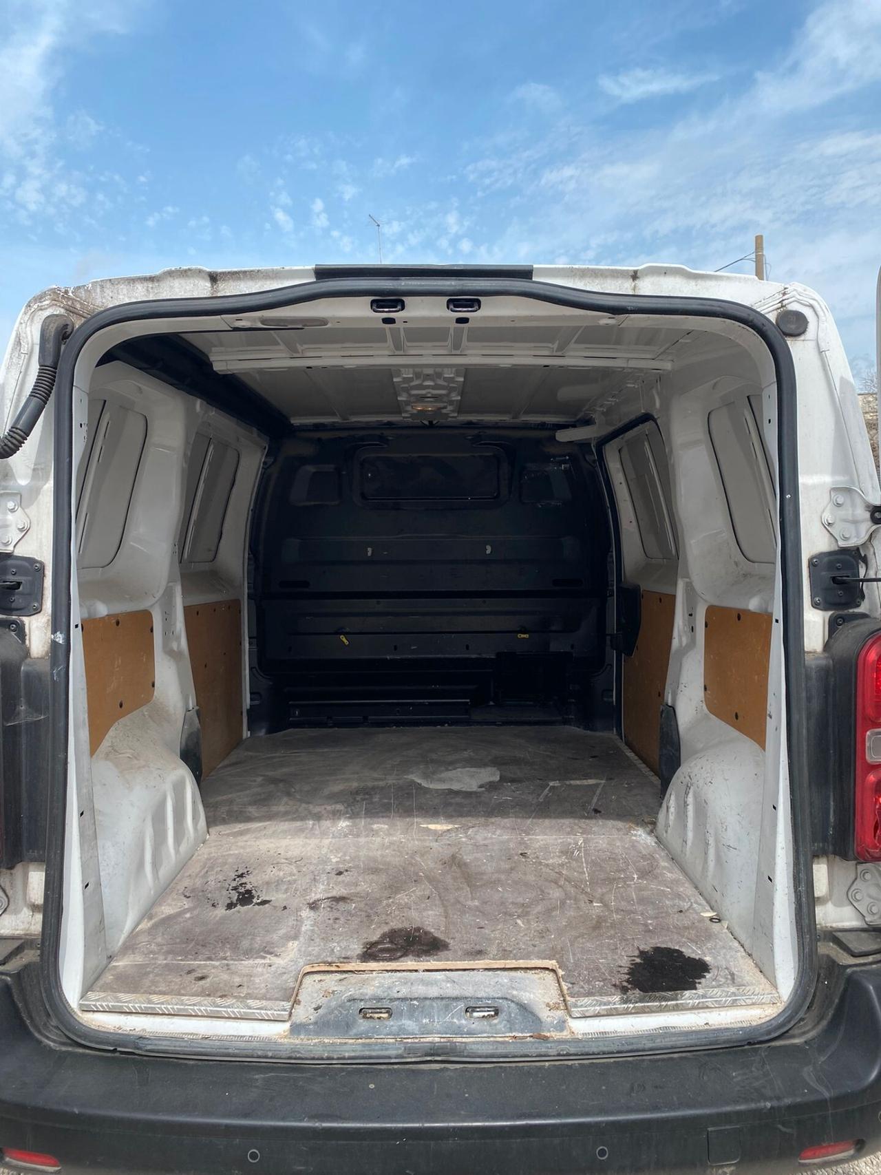 Peugeot Expert BlueHDi 120 PL-TN Furgone Premium Standard