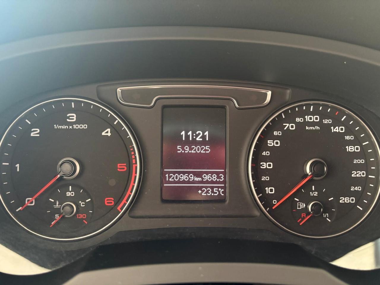 Audi Q3 2.0 TDI 120 CV S tronic Sport anno 2018