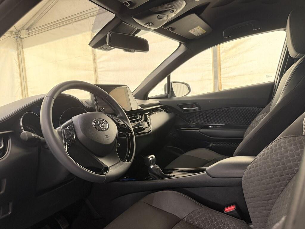 Toyota C-HR 1.8 Hybrid Trend E-CVT