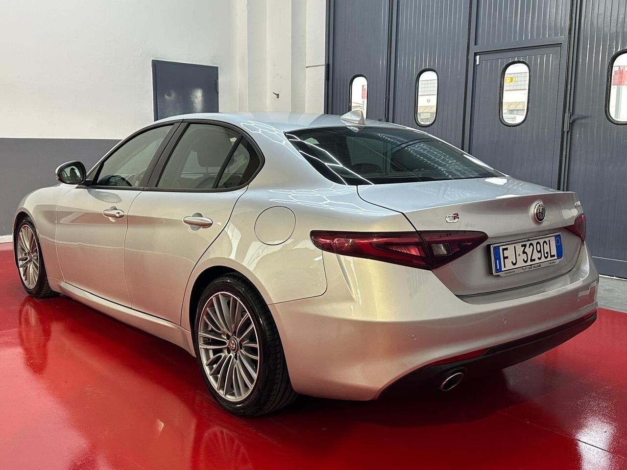 Alfa Romeo Giulia 2.2 150cv super