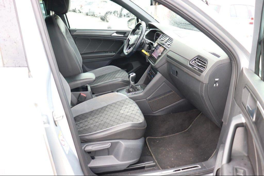 Volkswagen Tiguan 2.0 TDI 150 CV SCR DSG Elegance