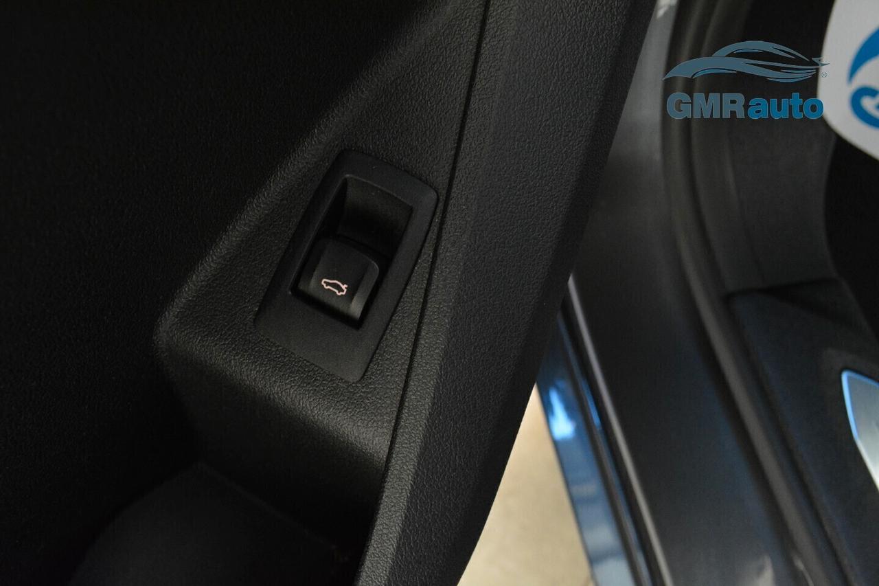 Bmw 116 116d 5p. Advantage