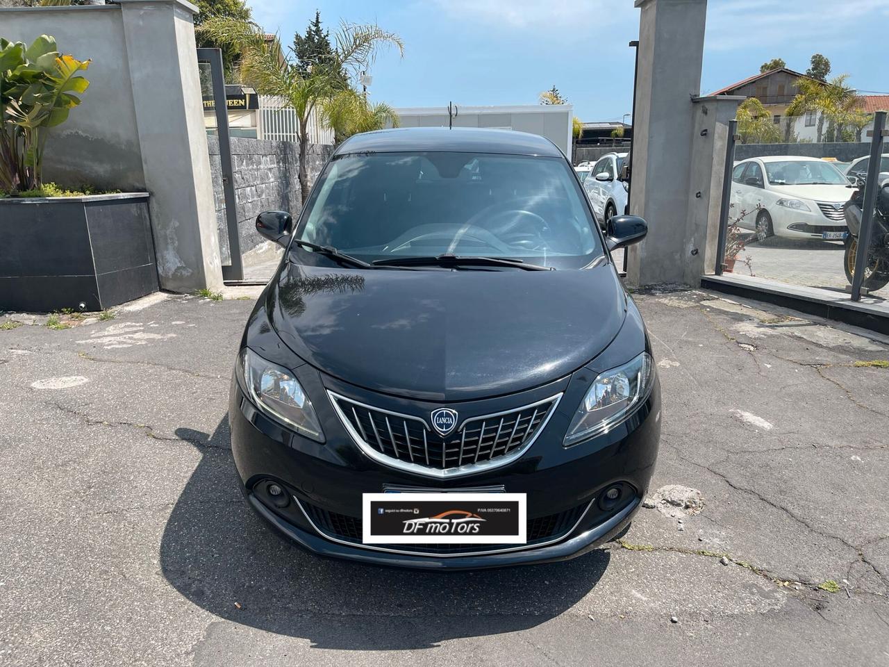 Lancia Ypsilon 1.0 FireFly 5 porte S&S Hybrid Ecochic Gold