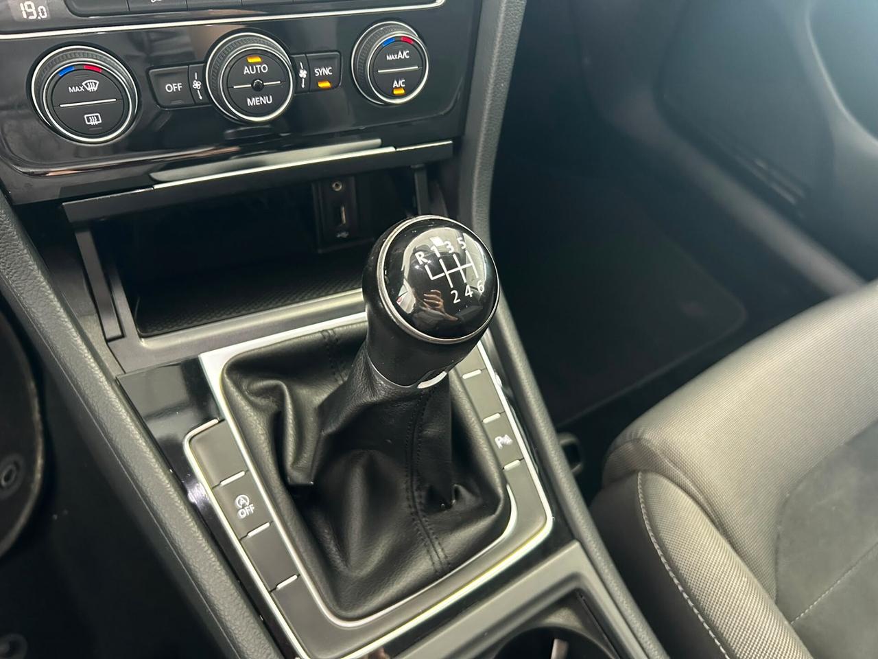 Volkswagen Golf 7 Variant 1.4 TGI 2017