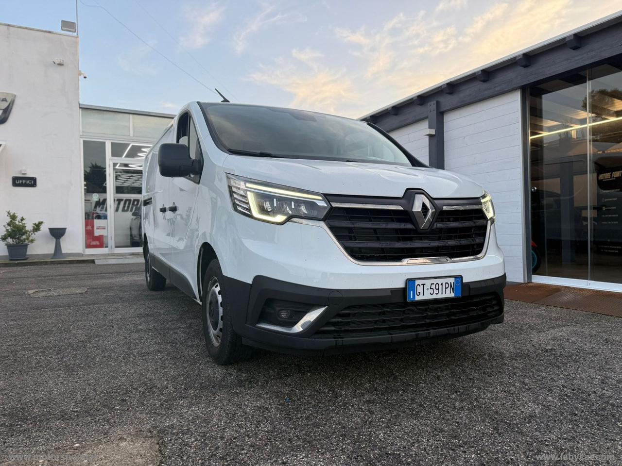 Trafic T30 dCi130 PL-TN Furgone Start DEMO