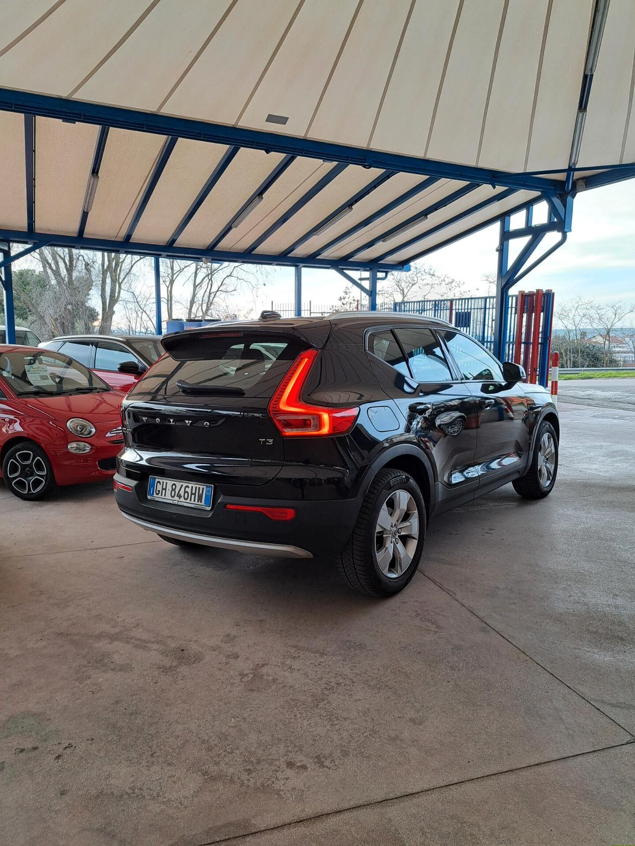 Volvo XC40 T3 Momentum Pro AUTOM.