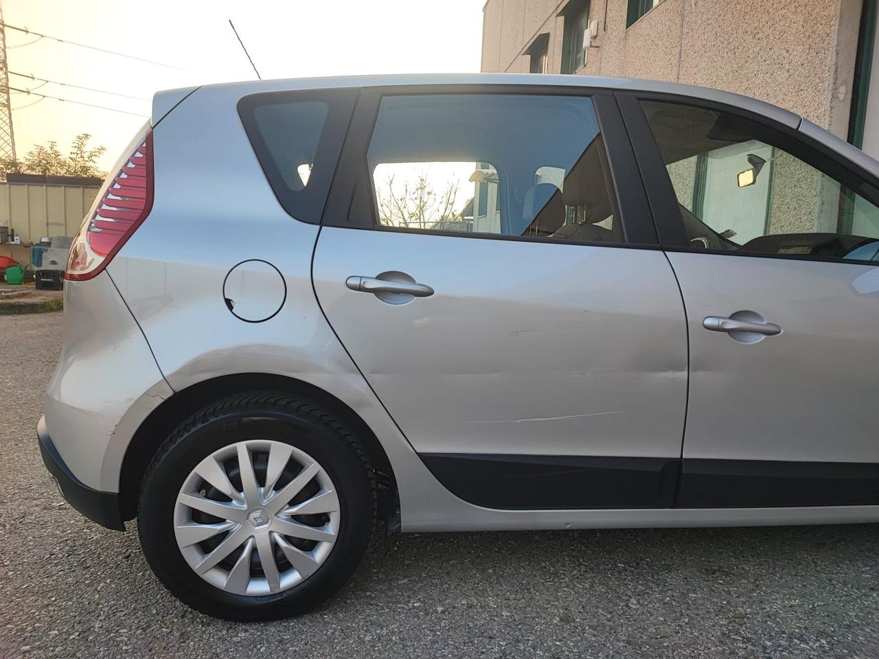 Renault Scénic 1.5 DIESEL UNICO PROPRIETARIO 2010