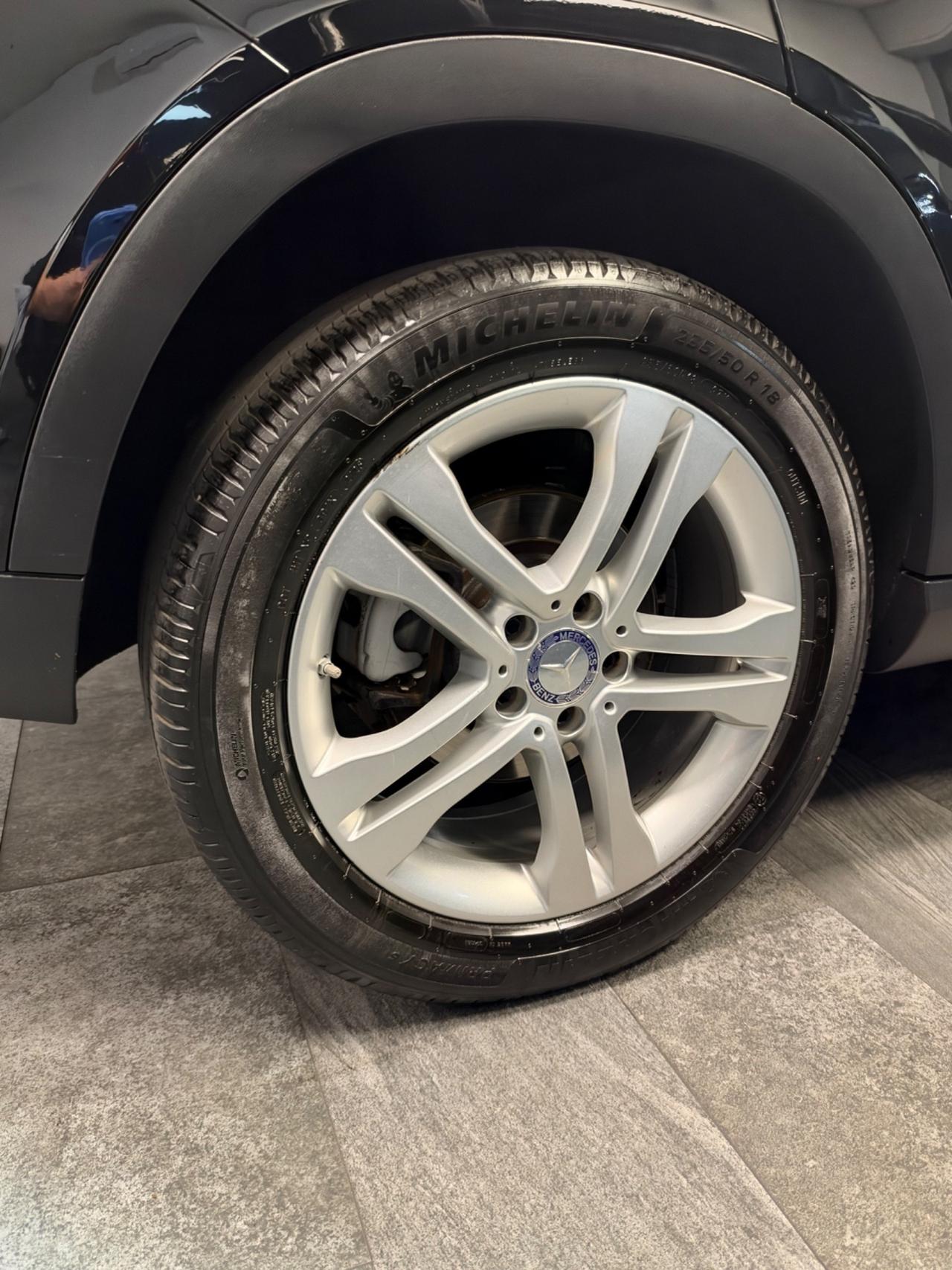 Mercedes-benz GLA 200 d Sport Tetto apribile