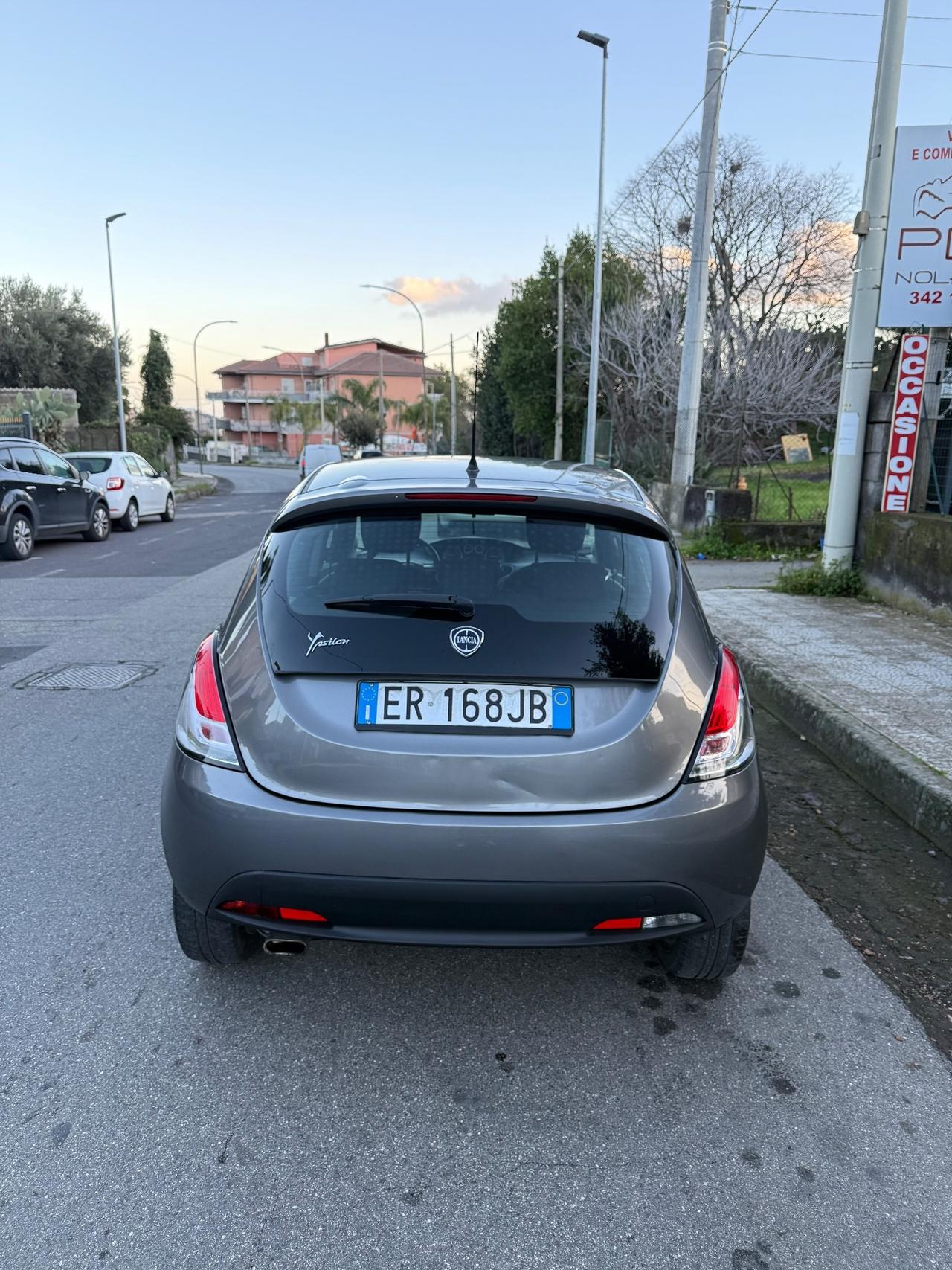 Lancia Ypsilon 1.2 69 CV 5 porte GPL Ecochic Platinum