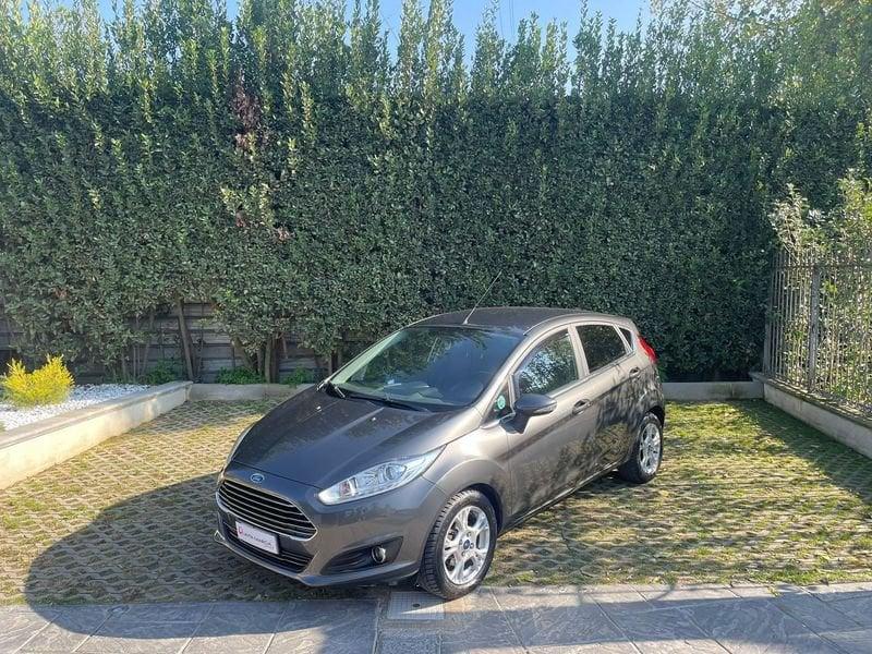 Ford Fiesta 1.4 GPL Titanium - NEOPATENTATI