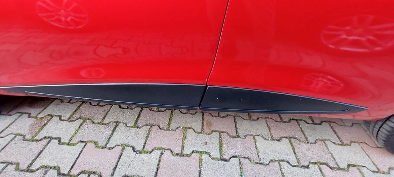 CLIO 1,2 GPL DI SERIE SCADENZA BOMBOLE NEL 2035-X NEOPATENTATI IMPECCABILE FULL