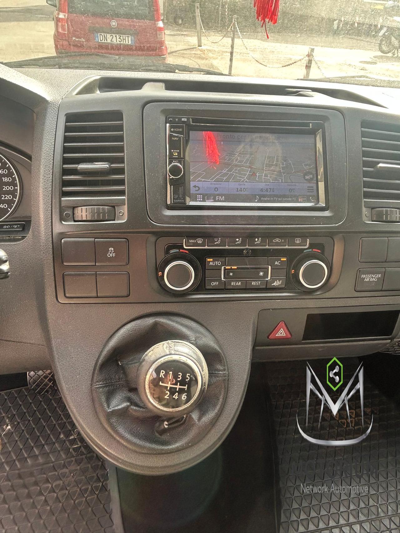 Volkswagen T5 Caravelle