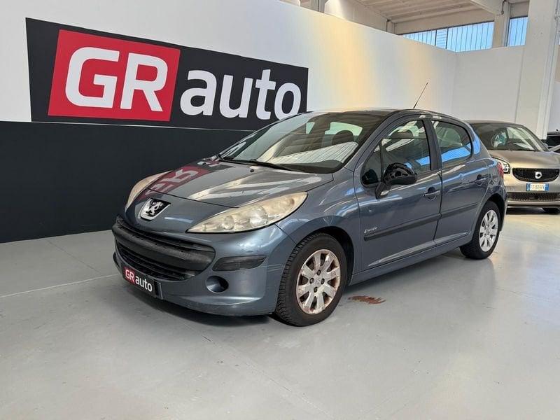Peugeot 207 207 5p 1.4 hdi XS
