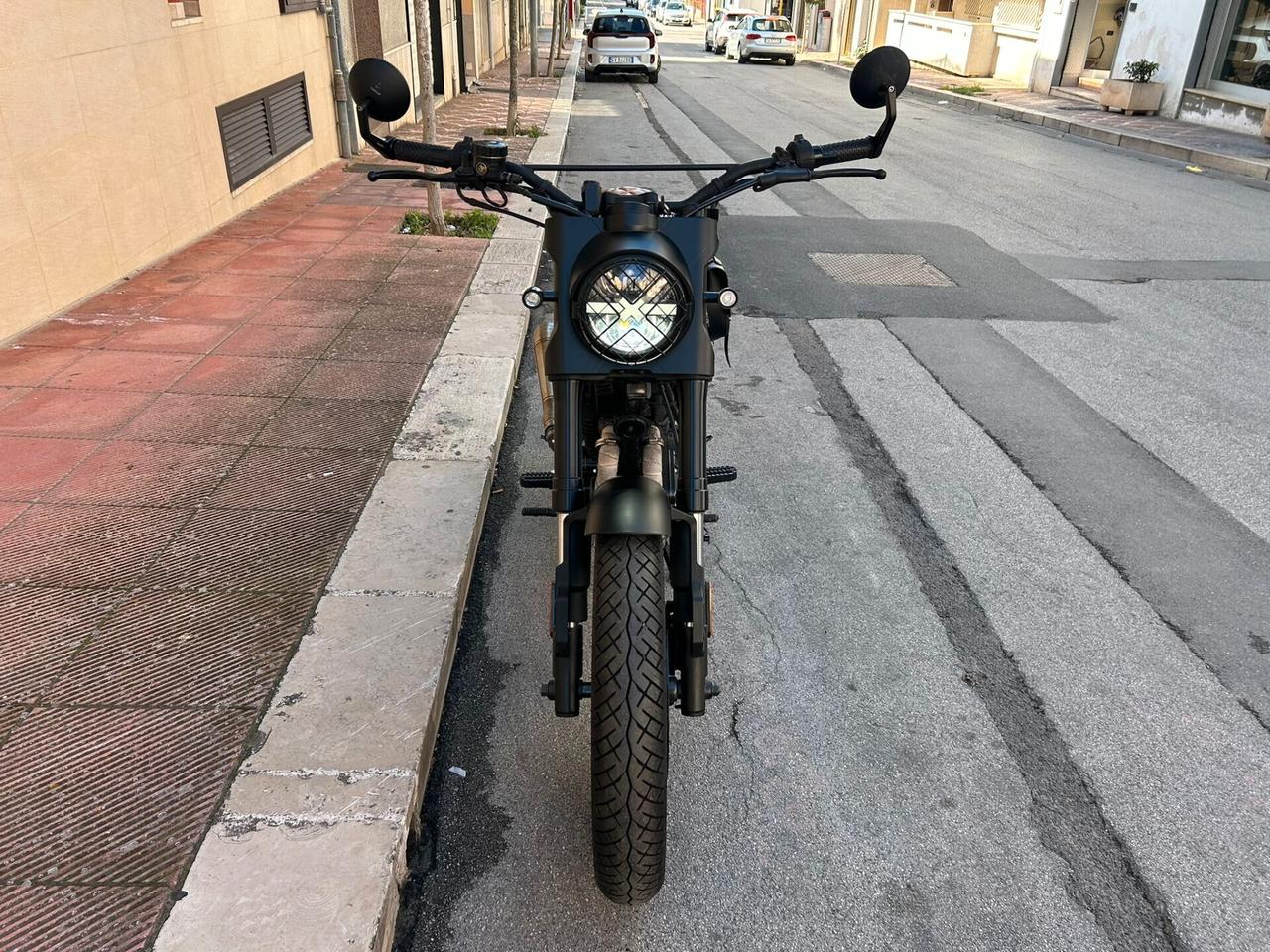 Brixton Glanville 250