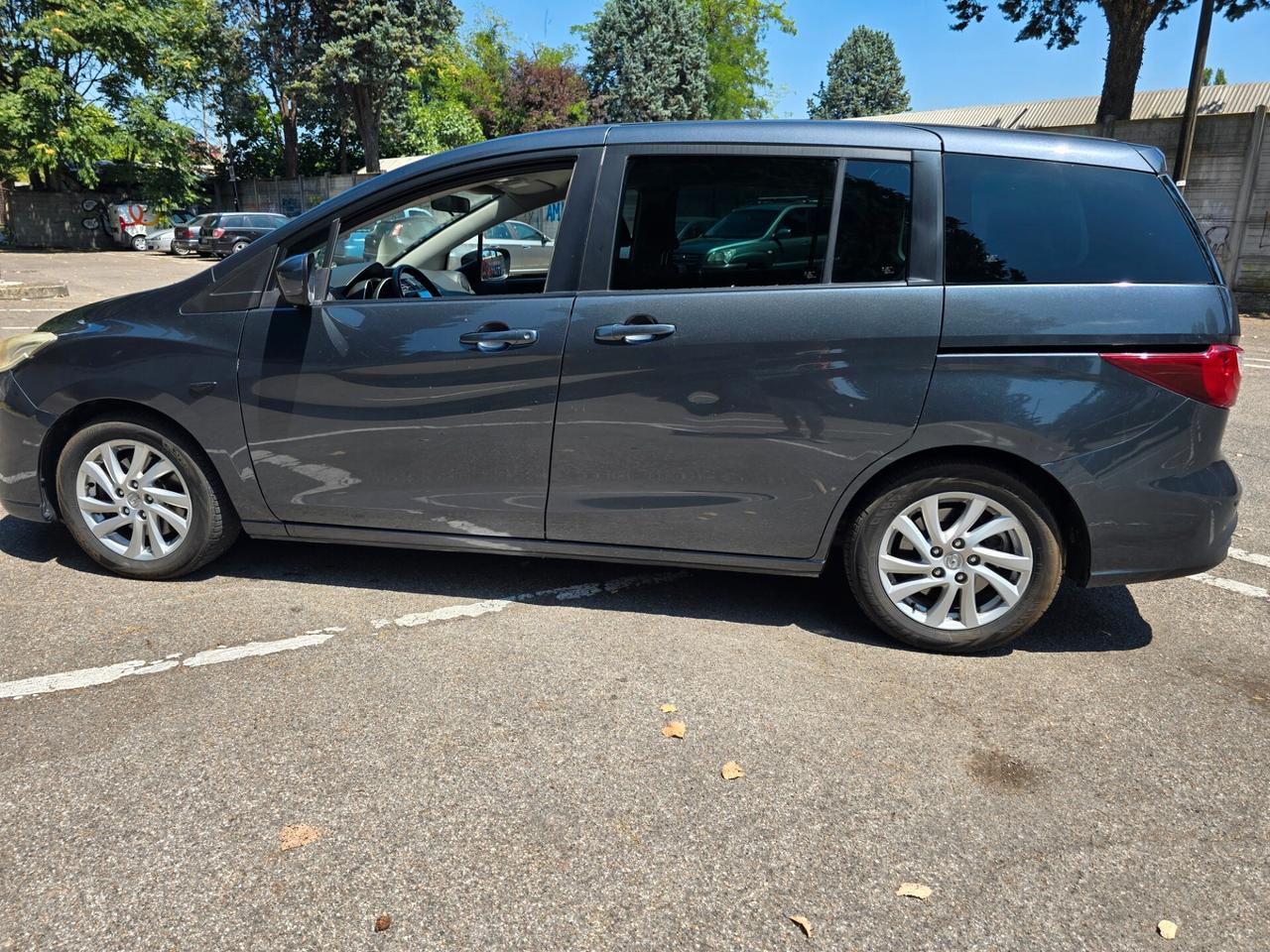 Mazda 5 1.6 dci euro 7 POSTI