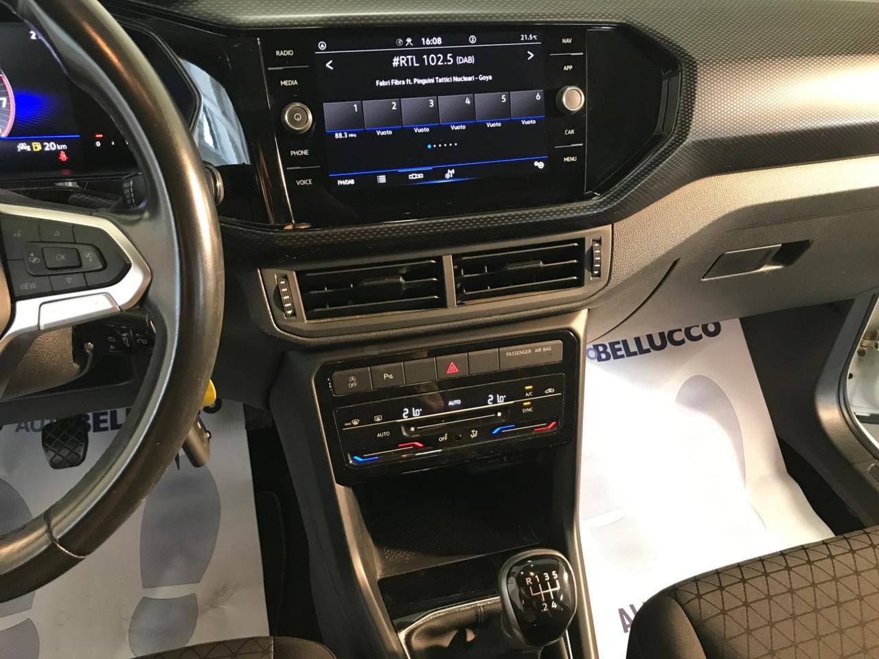 Volkswagen T-Cross 1.0 tsi R-LINE 95cv