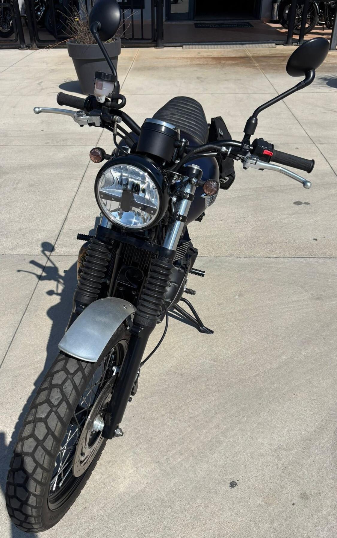 Triumph Scrambler 900 - 2013