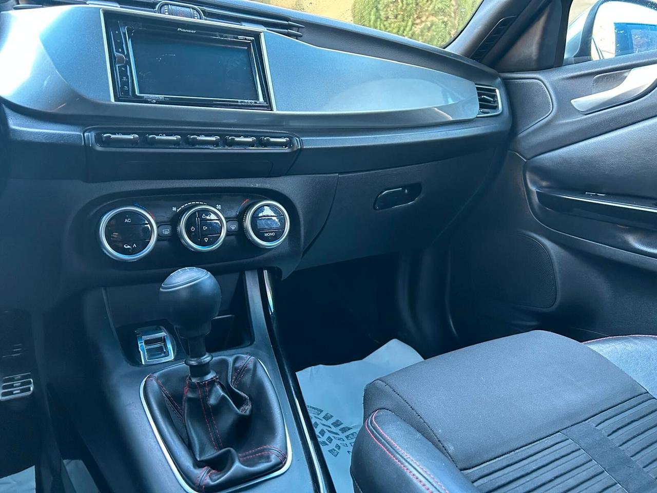 Alfa Romeo Giulietta 1.4 Turbo MultiAir Distinctive