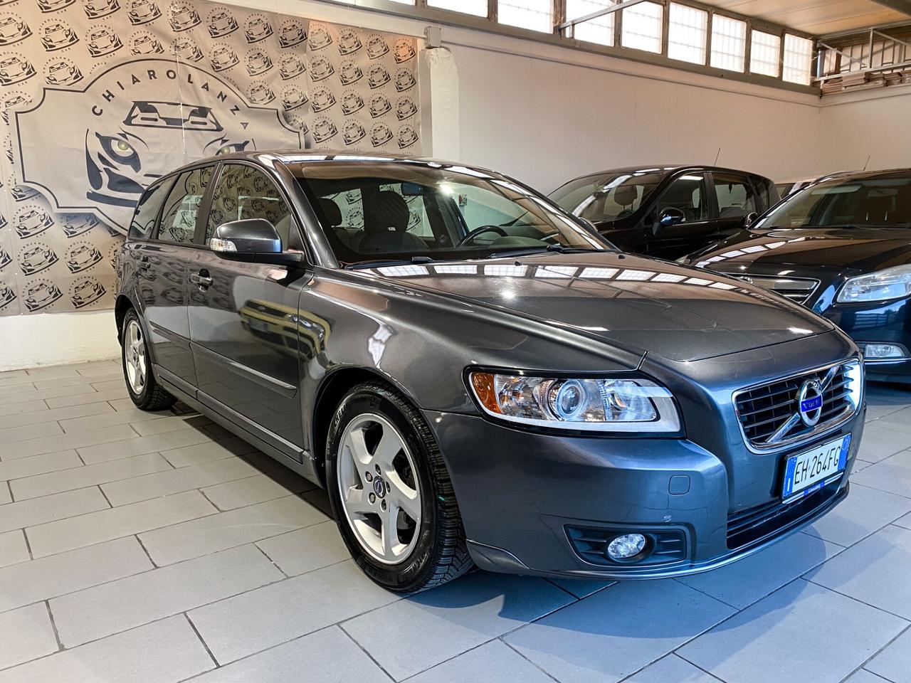 Volvo V50 1.6D 2012 • Spaziosa e sicura