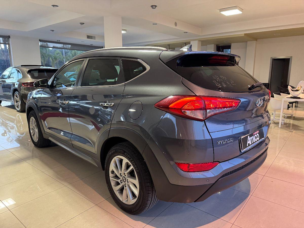 HYUNDAI - Tucson - 1.7 CRDi XPossible Solo 100.000km