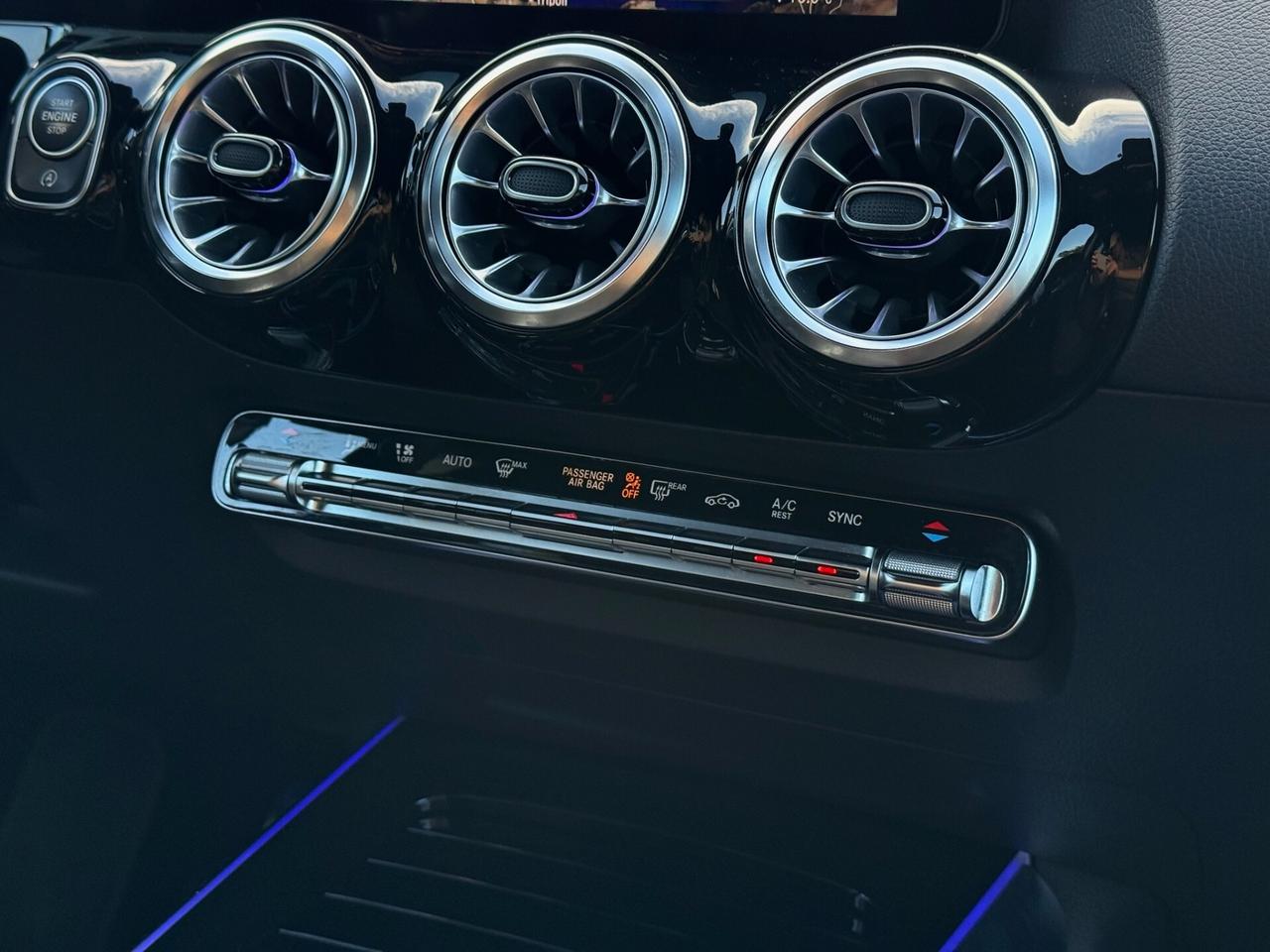 MERCEDES GLA 2.0 116cv AMG Line & Night Package