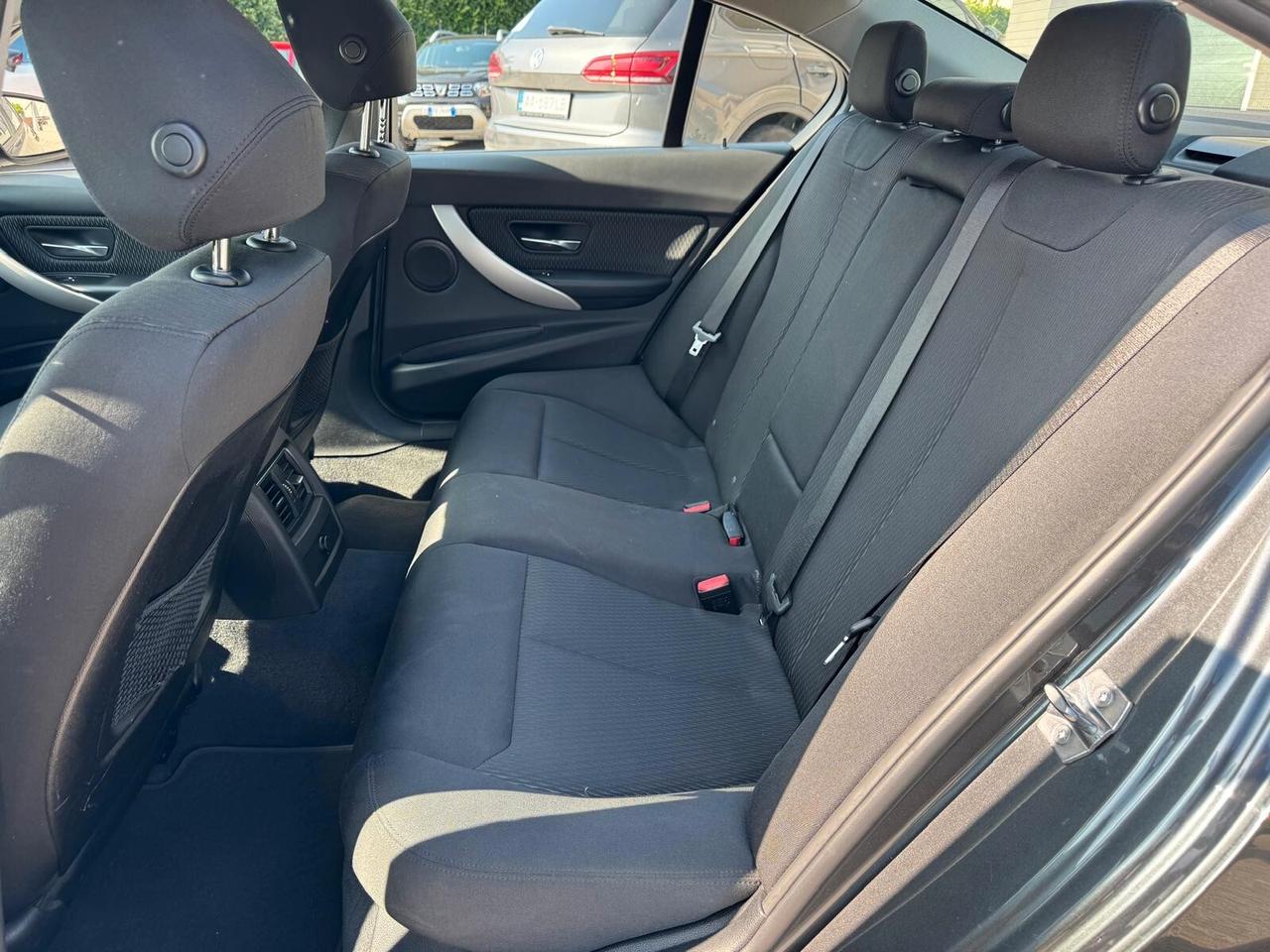 Bmw 330 330E iPerformance Advantage Plugin Hybrid
