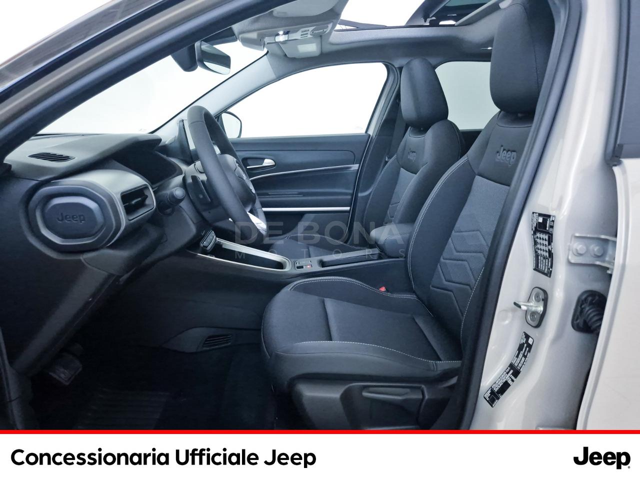Jeep Avenger 1.2 turbo e-hybrid mhev altitude fwd 110cv edct6