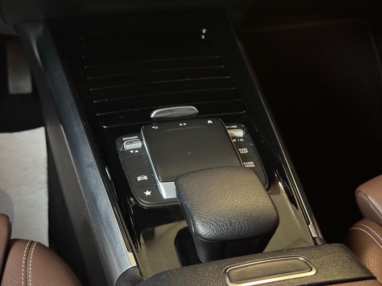 MERCEDES-BENZ GLA 200 d Automatic Sport Plus