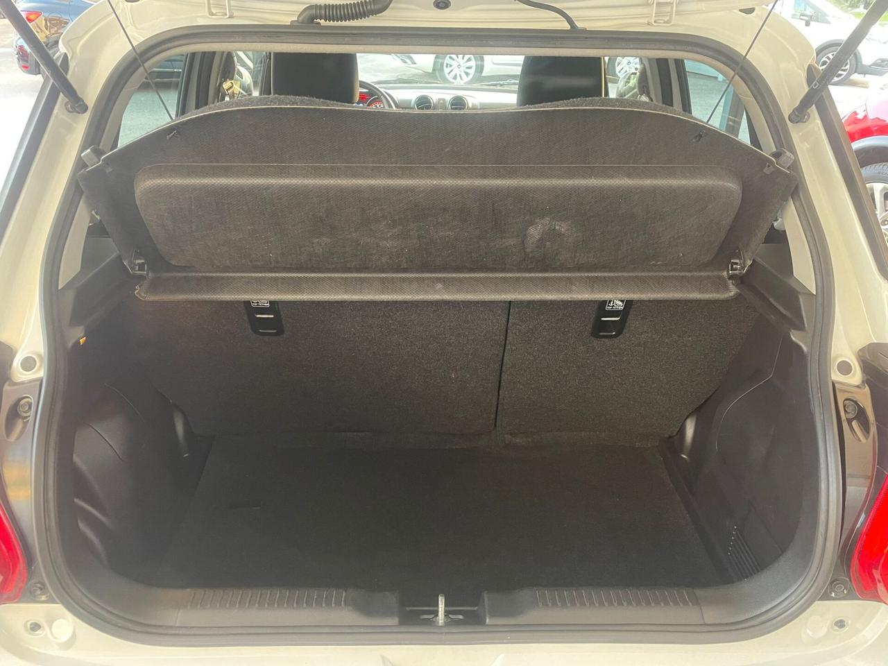 Suzuki Swift 1.2 Hybrid 4WD AllGrip Top