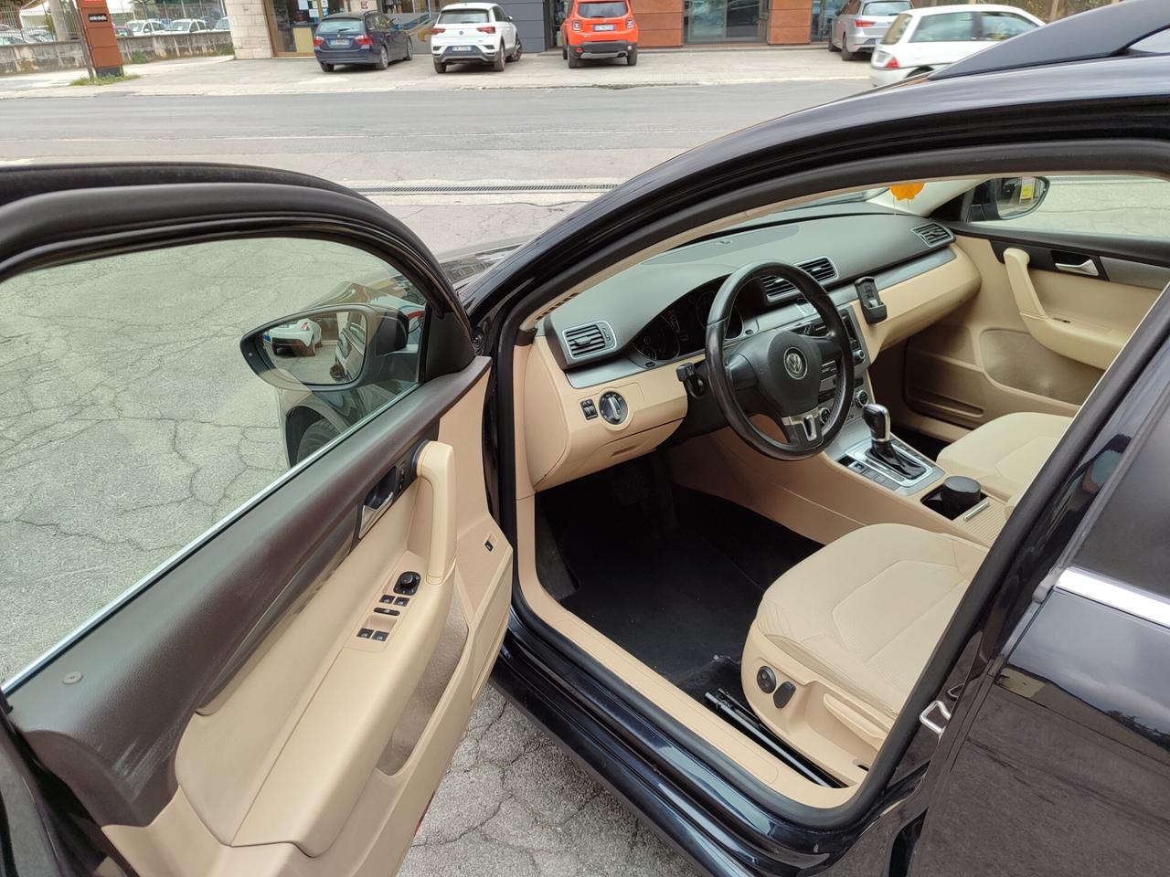 Volkswagen Passat 1.6 TDI DSG OK NEOP COMPLETA MANUTENZIONE PROMO