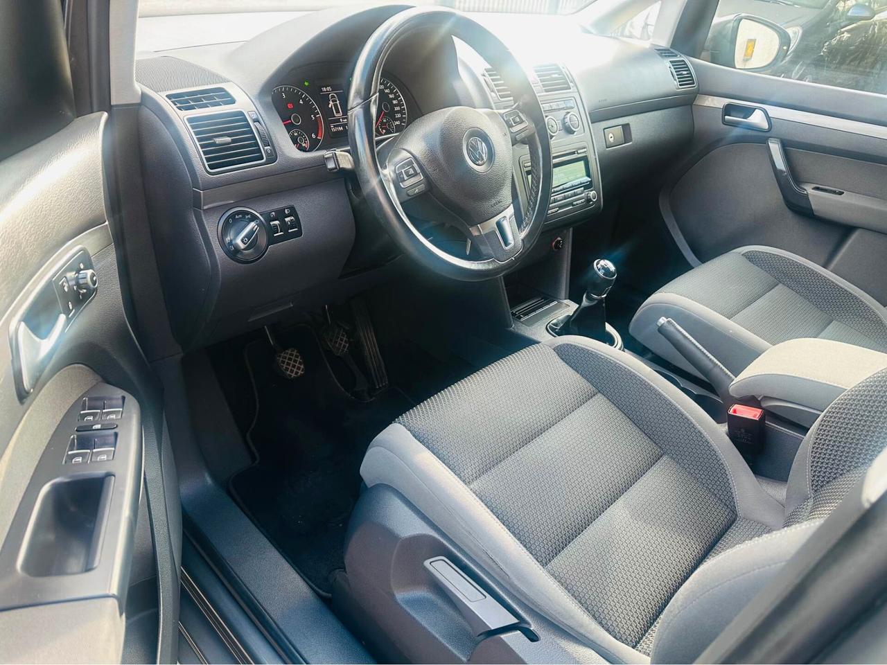 Volkswagen Touran Business 1.6 TDI Comfortline 7 Posti