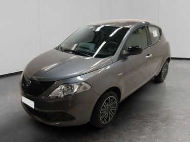 Lancia Ypsilon 1.0 firefly hybrid Oro s&s 70cv