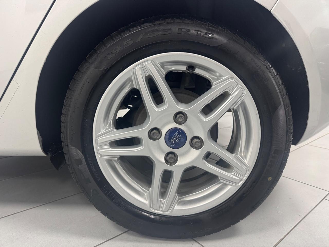 Ford Fiesta 1.5 TDCi 75CV 5 porte Titanium