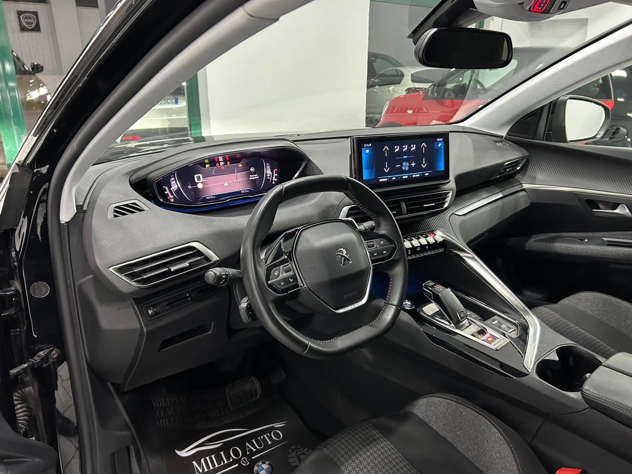 Peugeot 3008 BlueHDi 130 S&S EAT8 Allure
