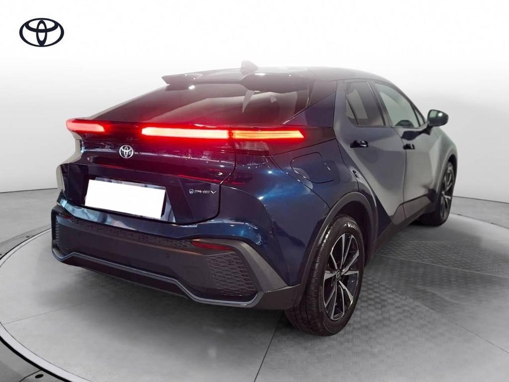Toyota C-HR 2.0 PHEV Trend FWD E-CVT