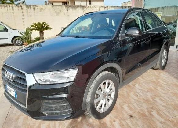 Audi Q3 2.0 TDI 150 CV S tronic Business