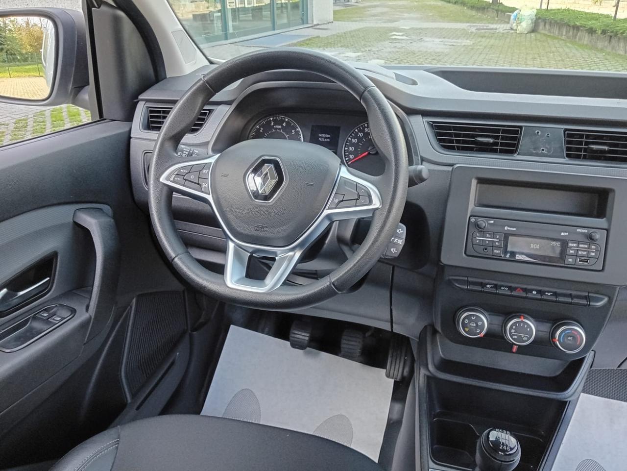 Renault Express 1.4 Blue dCi 95 Sensori*Aux*Usb